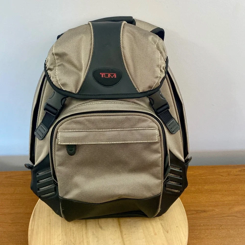 Tumi T2 Vintage Ballistic Nylon Laptop Travel Backpack Gray Black Tech Daypack